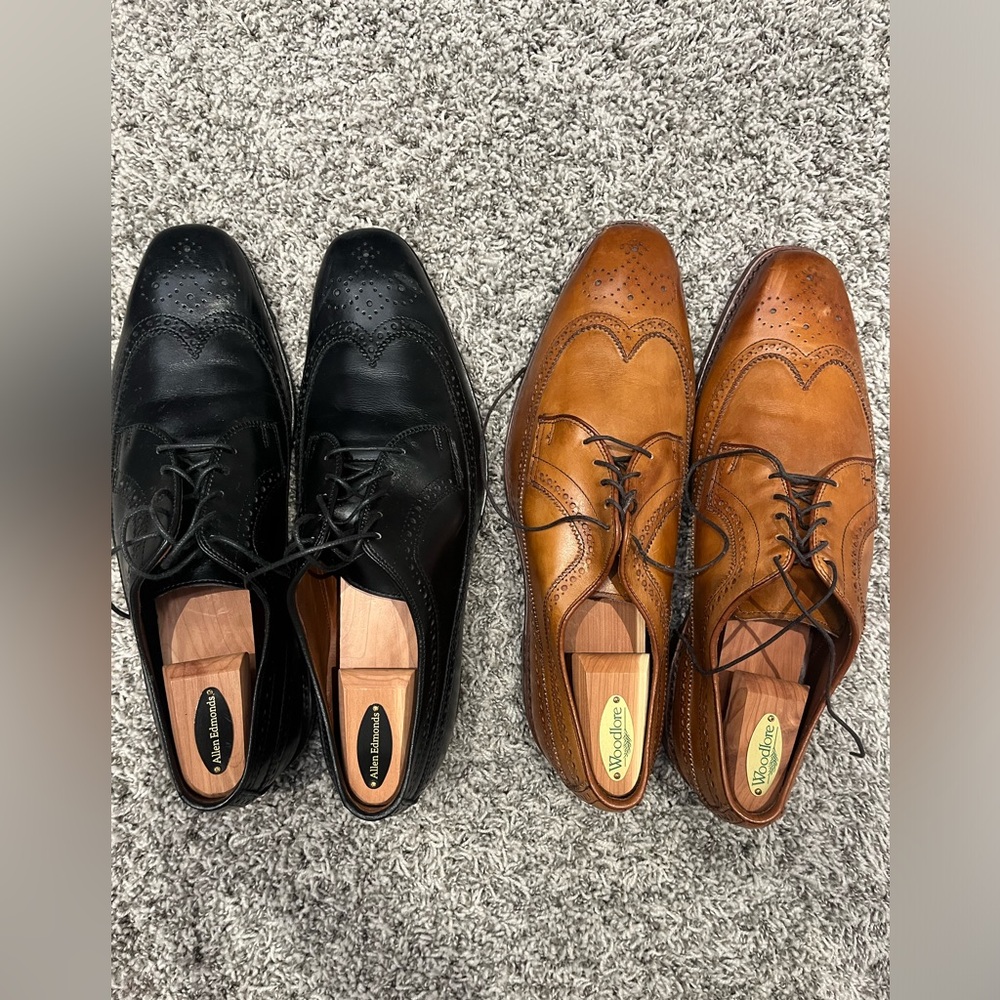Allen Edmonds men’s size 12 set brown & black dress shoes shoe bags included